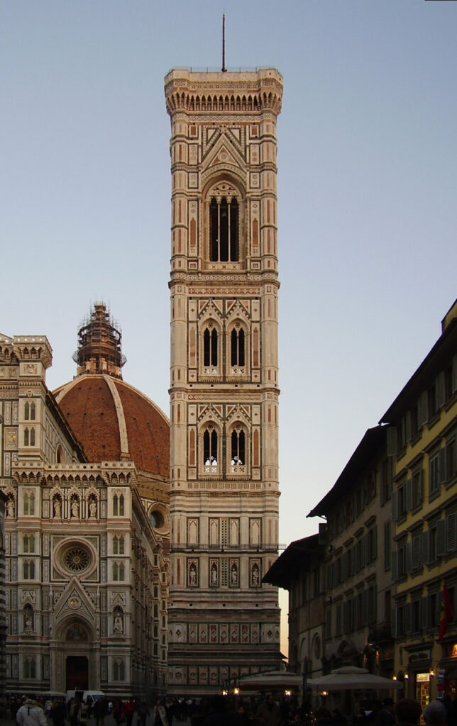 El campanile de la catedral de Florencia (de Giotto)